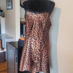 Kathy Ireland Leopard Night Gown